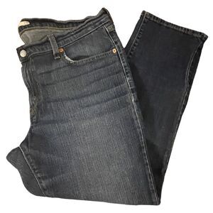 Levi’s ~ Blue Denim Boyfriend Jeans ~ size 33